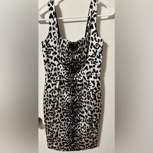 White House Black Market Women’s Sleeveless Satin Fitted Dress 😀